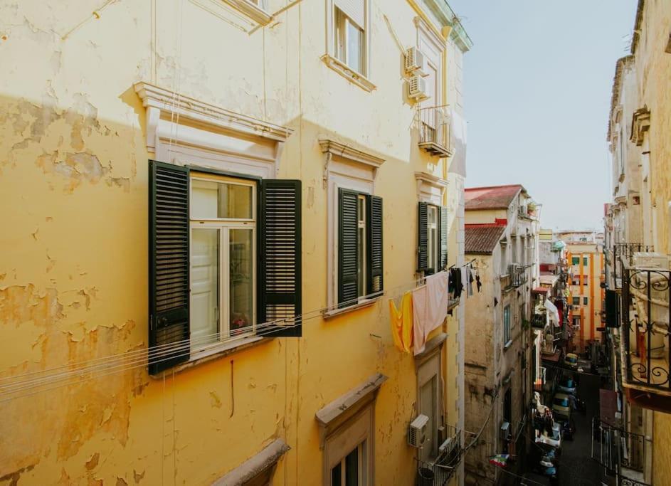 Fascino Ai Qs Naples